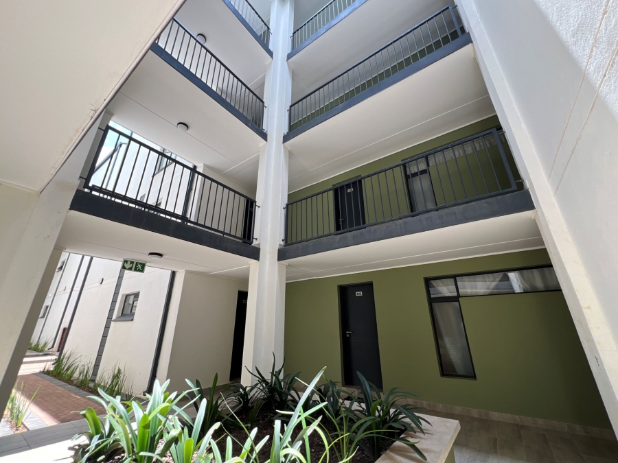 2 Bedroom Property for Sale in Mooikloof Gauteng