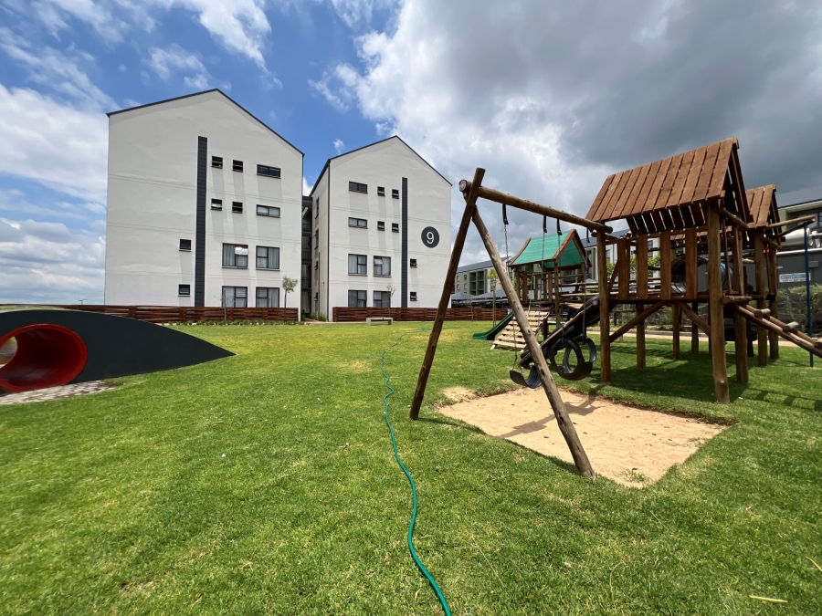 2 Bedroom Property for Sale in Mooikloof Gauteng