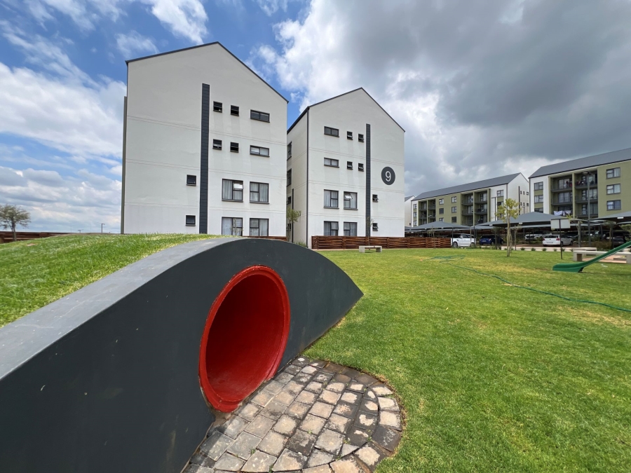 2 Bedroom Property for Sale in Mooikloof Gauteng