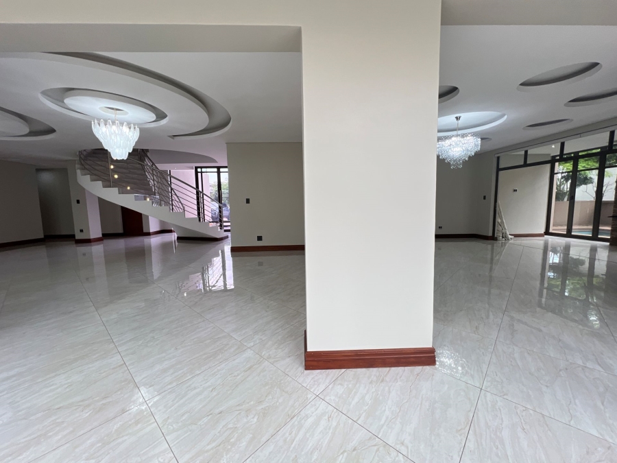 5 Bedroom Property for Sale in Lombardy Estate Gauteng