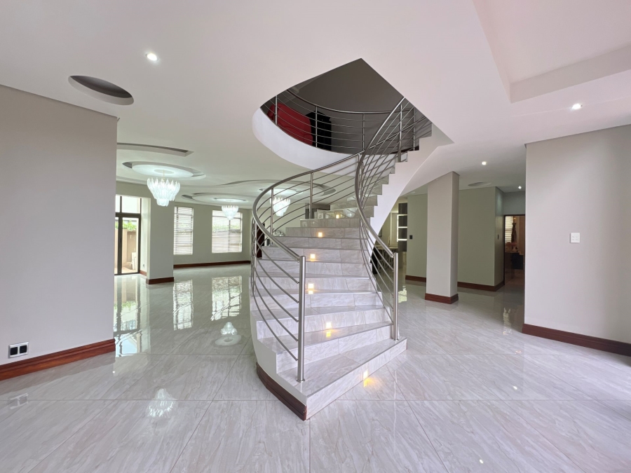 5 Bedroom Property for Sale in Lombardy Estate Gauteng