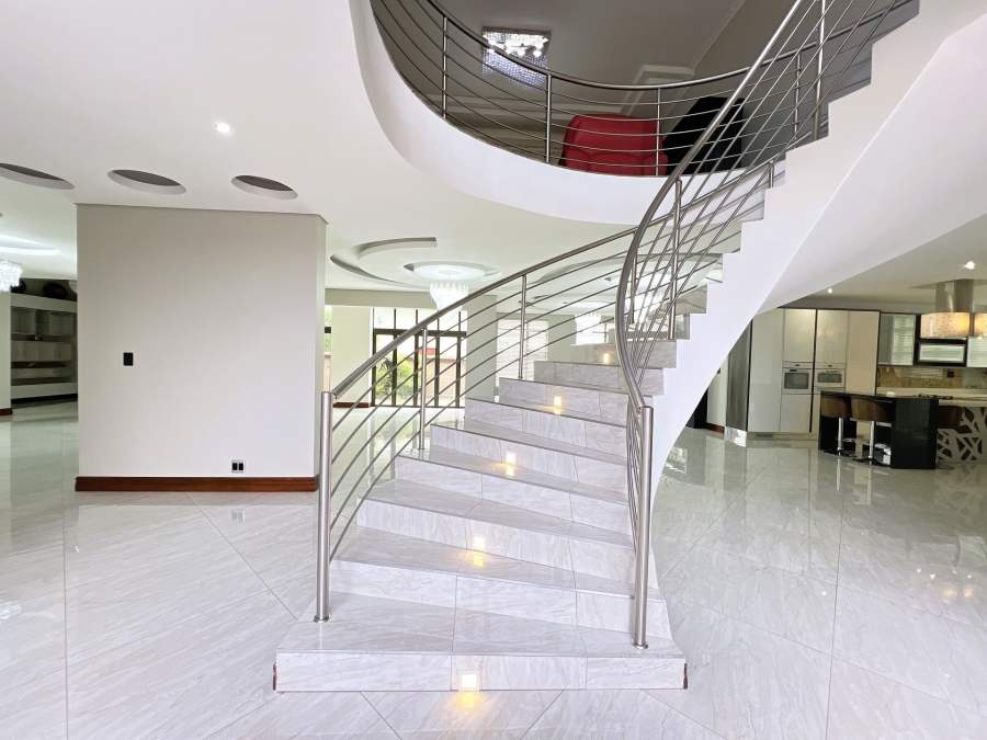 5 Bedroom Property for Sale in Lombardy Estate Gauteng