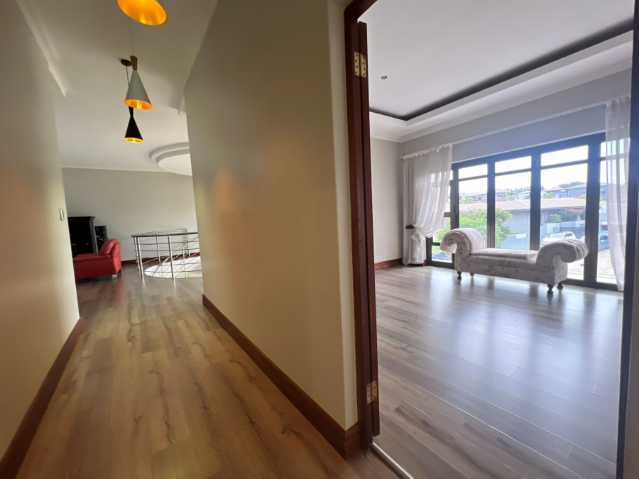 5 Bedroom Property for Sale in Lombardy Estate Gauteng