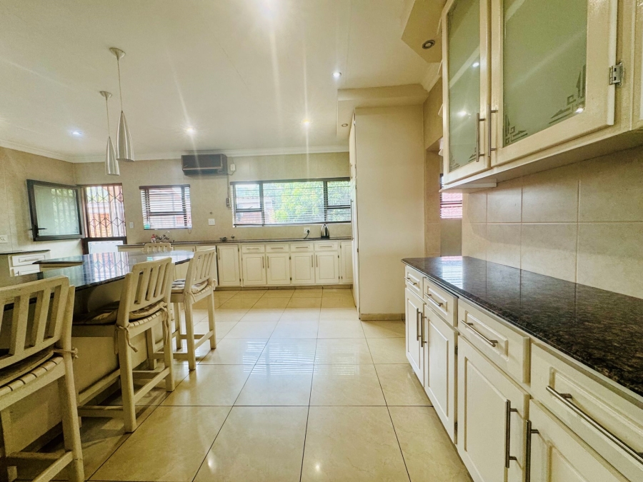 5 Bedroom Property for Sale in Wonderboom Gauteng