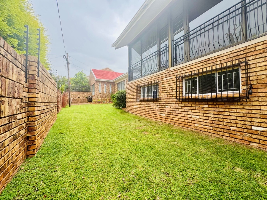 5 Bedroom Property for Sale in Wonderboom Gauteng