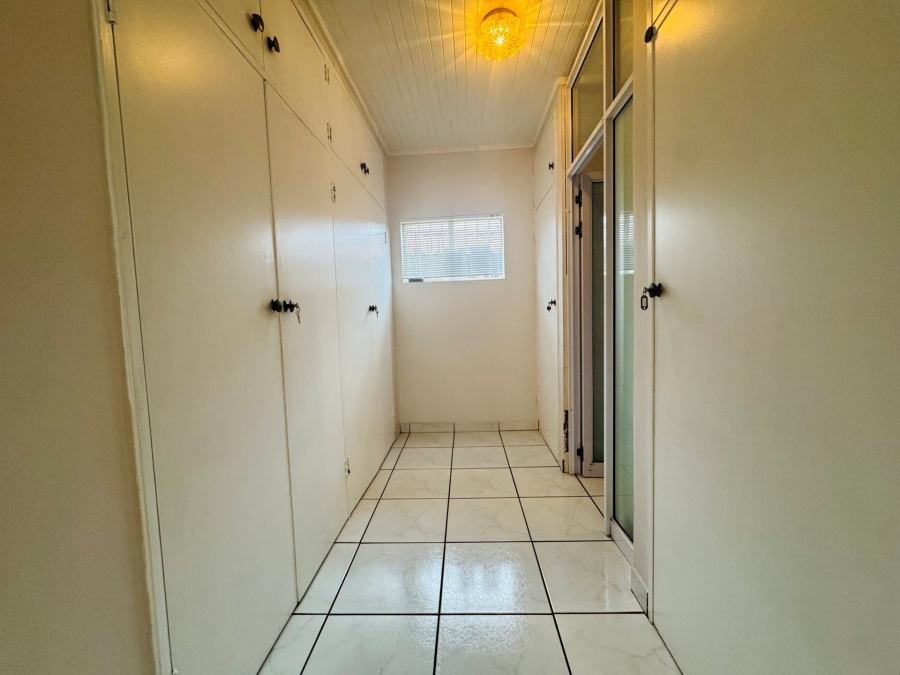 5 Bedroom Property for Sale in Wonderboom Gauteng