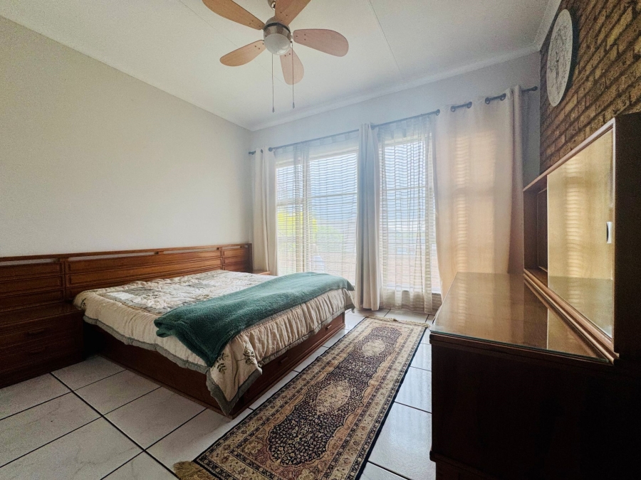 5 Bedroom Property for Sale in Wonderboom Gauteng