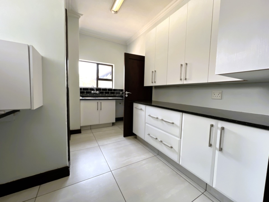 4 Bedroom Property for Sale in Olympus AH Gauteng