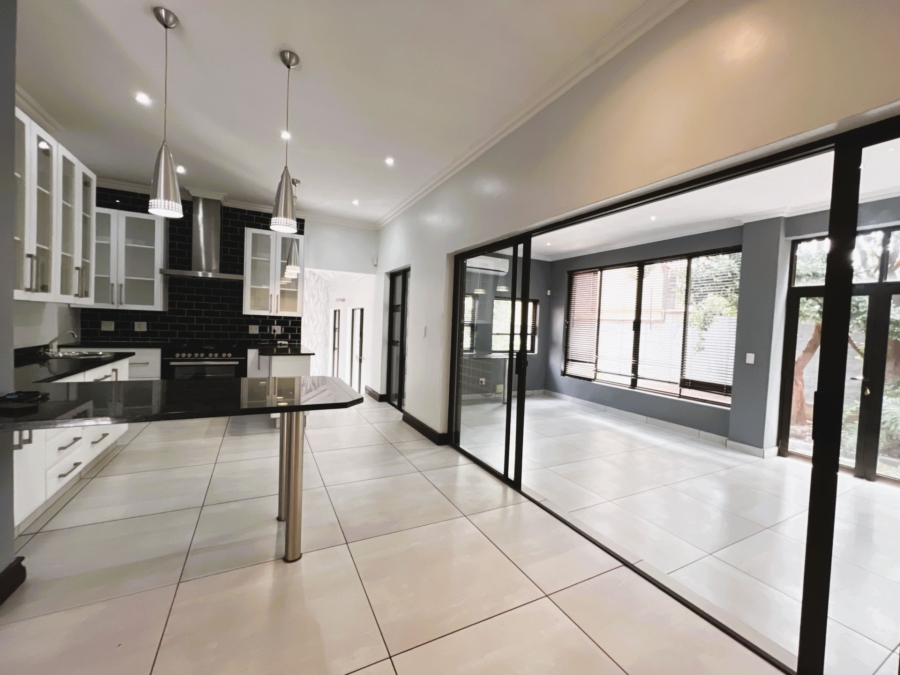 4 Bedroom Property for Sale in Olympus AH Gauteng