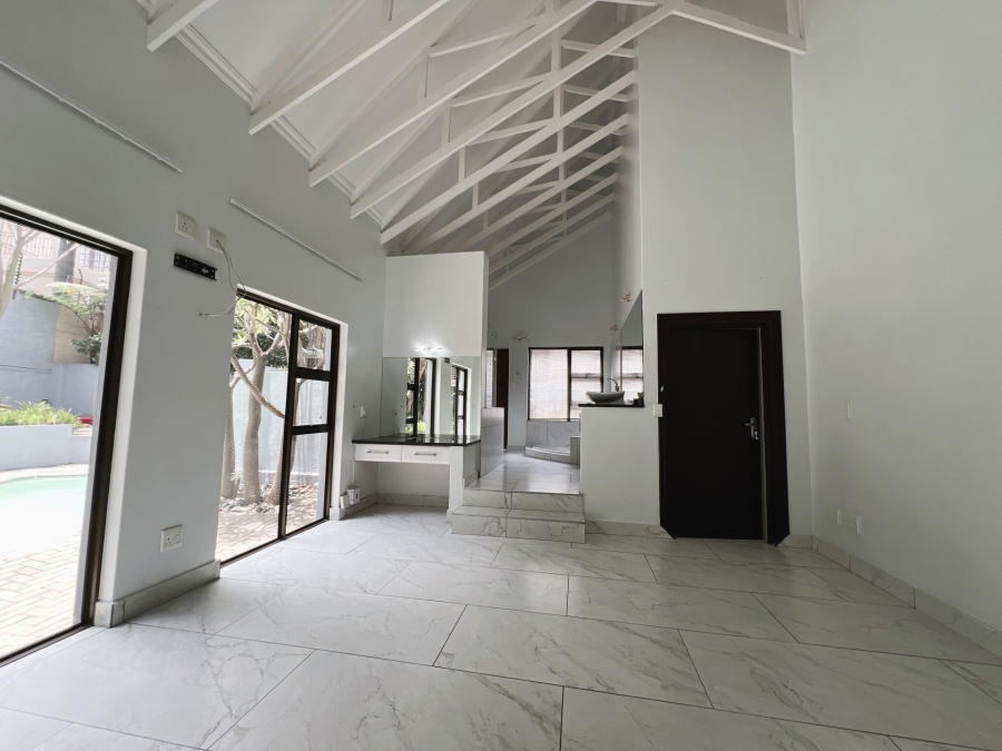 4 Bedroom Property for Sale in Olympus AH Gauteng