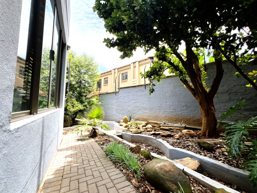 4 Bedroom Property for Sale in Olympus AH Gauteng