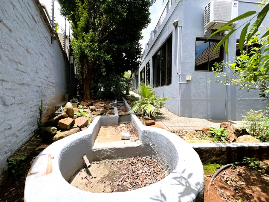 4 Bedroom Property for Sale in Olympus AH Gauteng