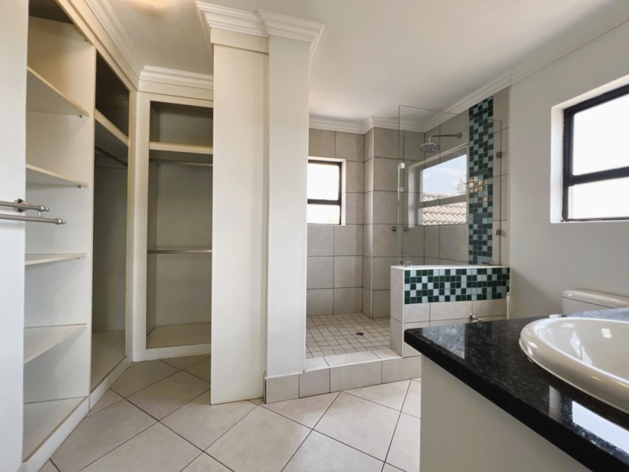 4 Bedroom Property for Sale in Olympus AH Gauteng