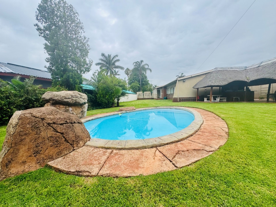 3 Bedroom Property for Sale in Sinoville Gauteng