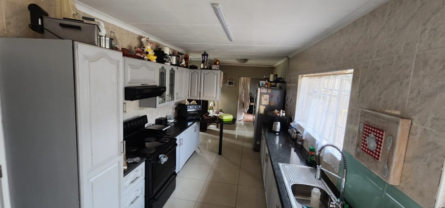3 Bedroom Property for Sale in Sinoville Gauteng