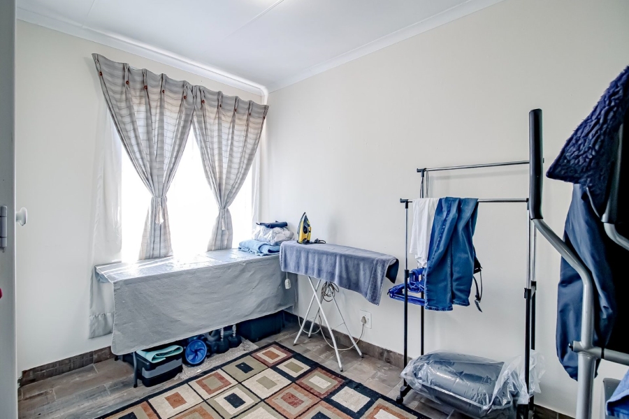 2 Bedroom Property for Sale in Annlin Gauteng