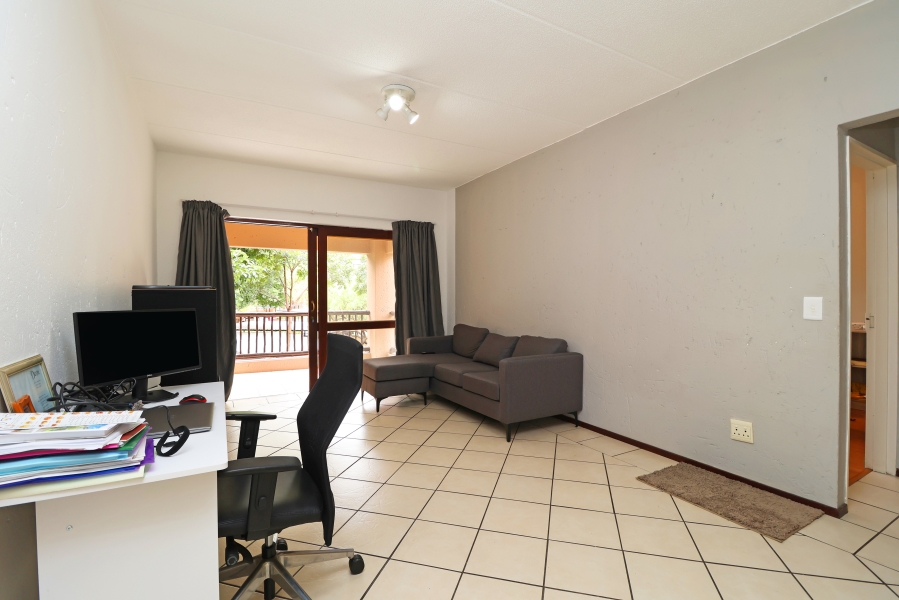 1 Bedroom Property for Sale in Lonehill Gauteng