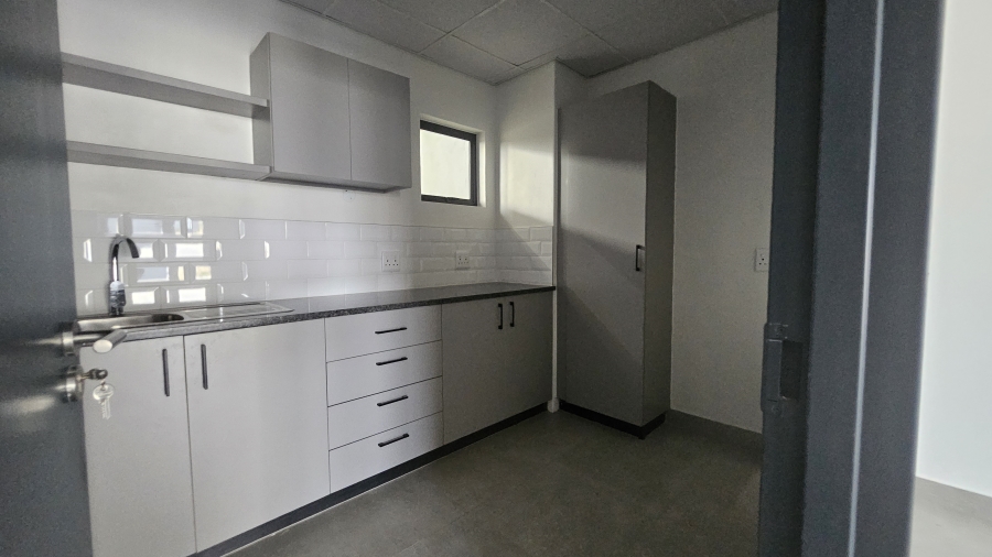 To Let commercial Property for Rent in Samrand Business Park Gauteng