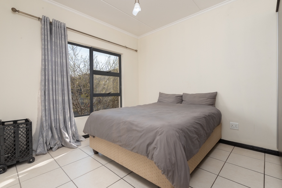 3 Bedroom Property for Sale in Oakdene Gauteng