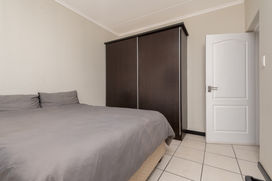 3 Bedroom Property for Sale in Oakdene Gauteng