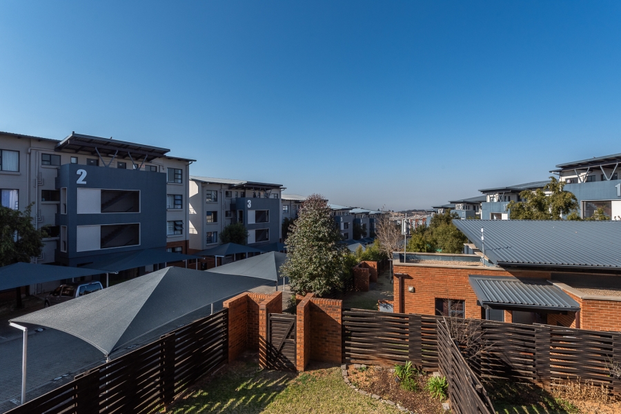 3 Bedroom Property for Sale in Oakdene Gauteng