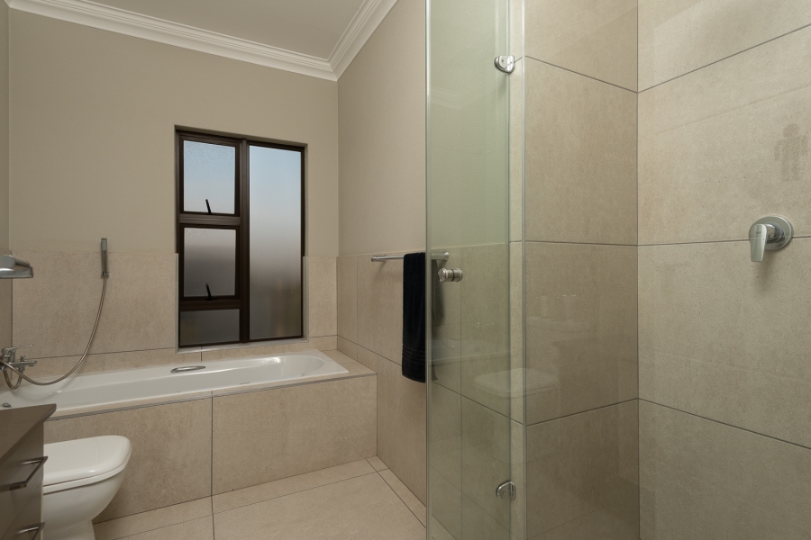 4 Bedroom Property for Sale in Eye of Africa Gauteng