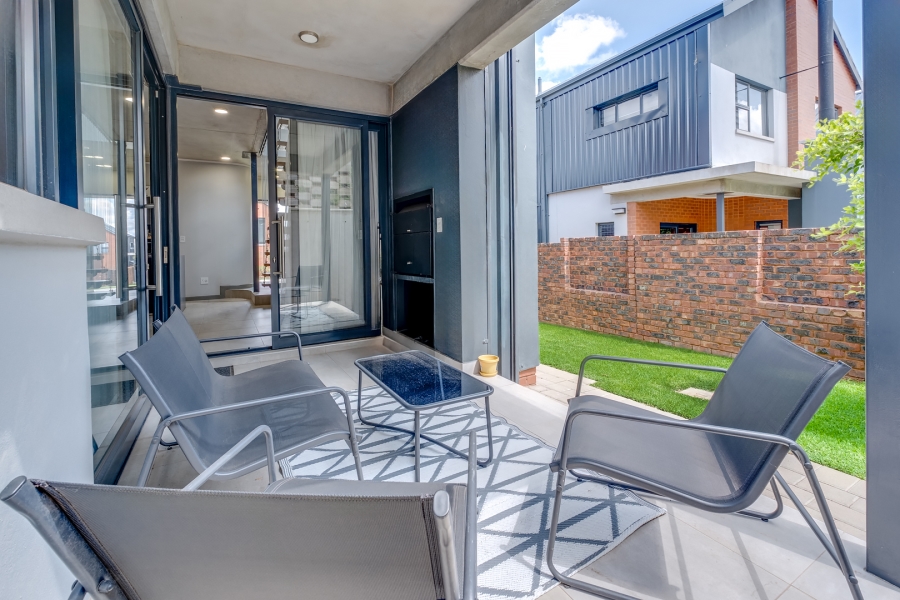 3 Bedroom Property for Sale in North Riding Gauteng