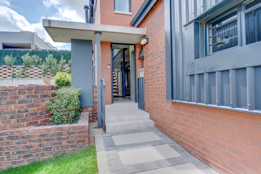 3 Bedroom Property for Sale in North Riding Gauteng