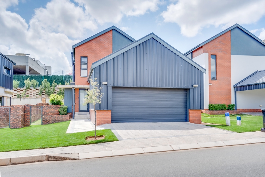 3 Bedroom Property for Sale in North Riding Gauteng