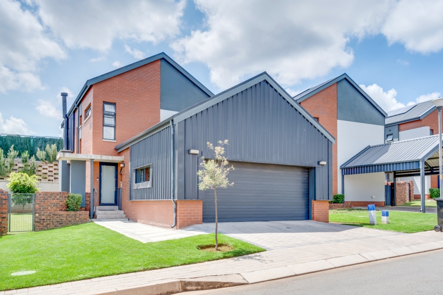 3 Bedroom Property for Sale in North Riding Gauteng