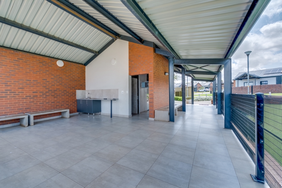 3 Bedroom Property for Sale in North Riding Gauteng