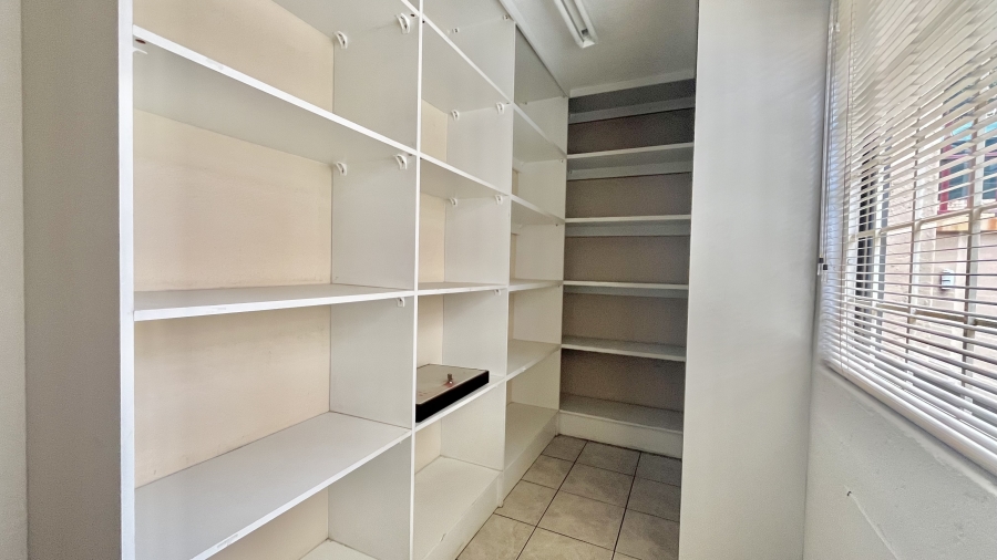 Commercial Property for Sale in Allens Nek Gauteng