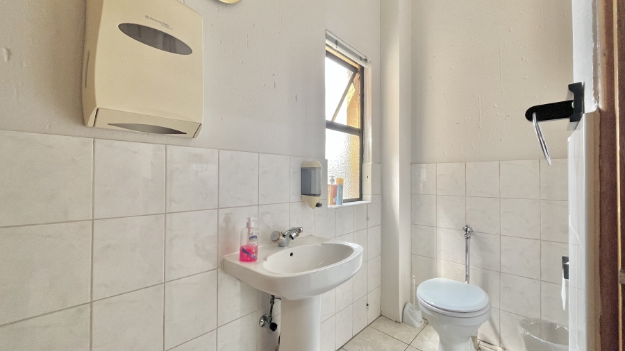 Commercial Property for Sale in Allens Nek Gauteng