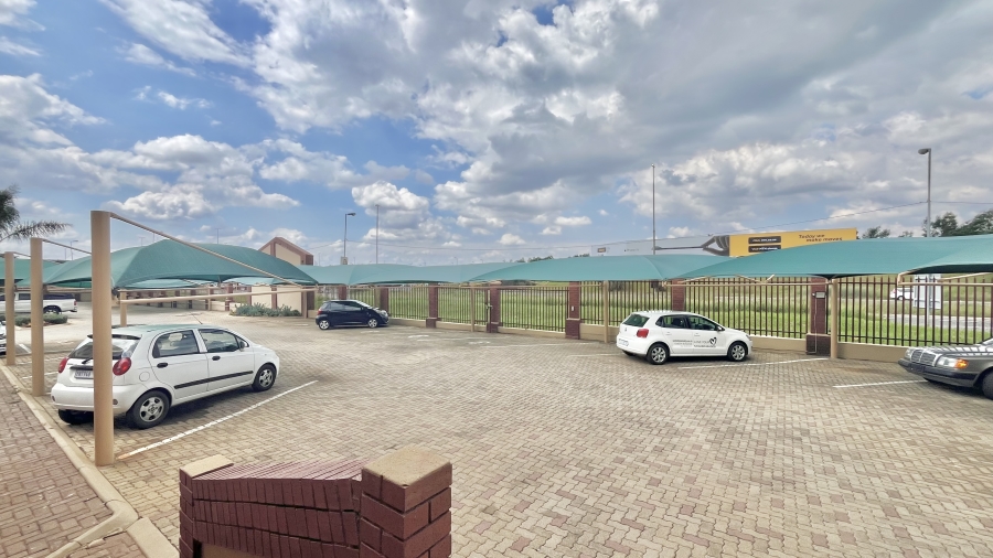 Commercial Property for Sale in Allens Nek Gauteng