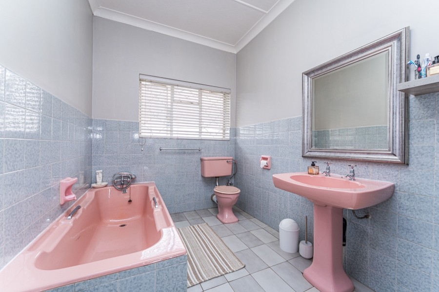 Commercial Property for Sale in Florida Hills Gauteng