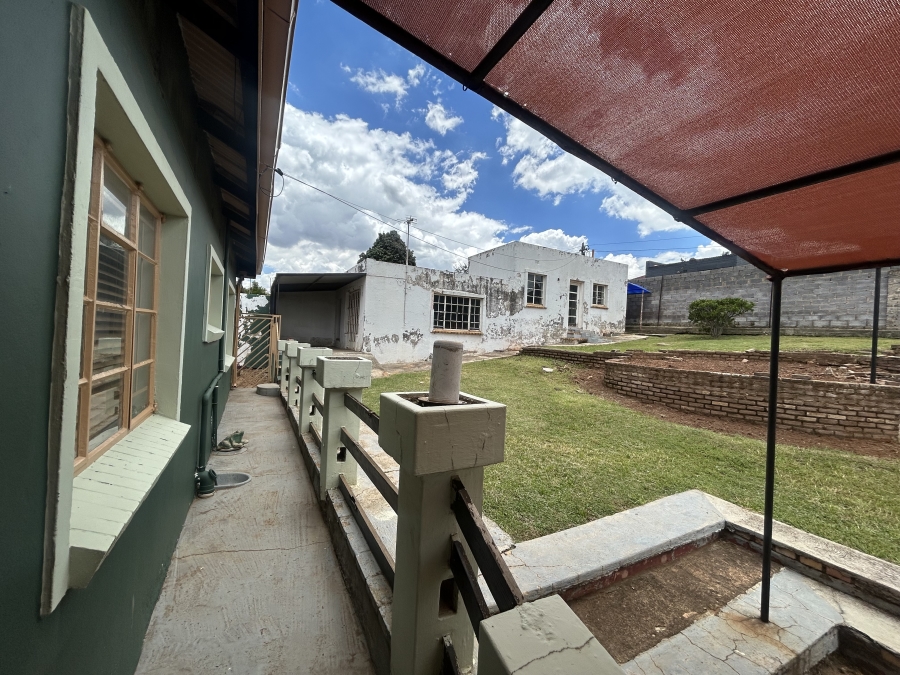 3 Bedroom Property for Sale in Discovery Gauteng