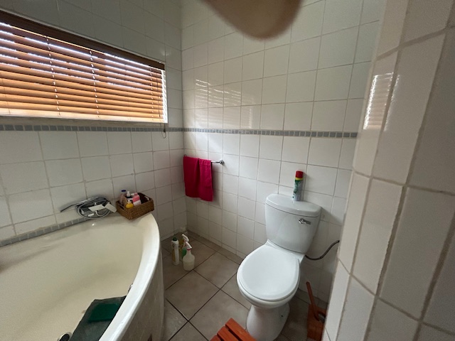 3 Bedroom Property for Sale in Discovery Gauteng