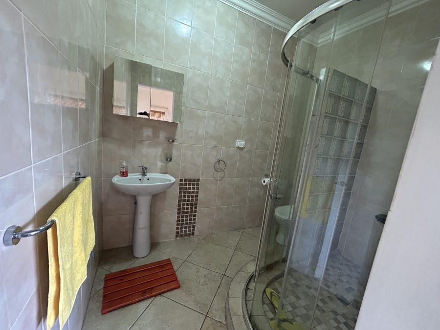 3 Bedroom Property for Sale in Discovery Gauteng