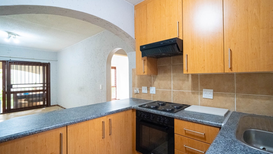 To Let 1 Bedroom Property for Rent in Pineslopes Gauteng