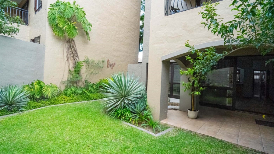 To Let 1 Bedroom Property for Rent in Pineslopes Gauteng