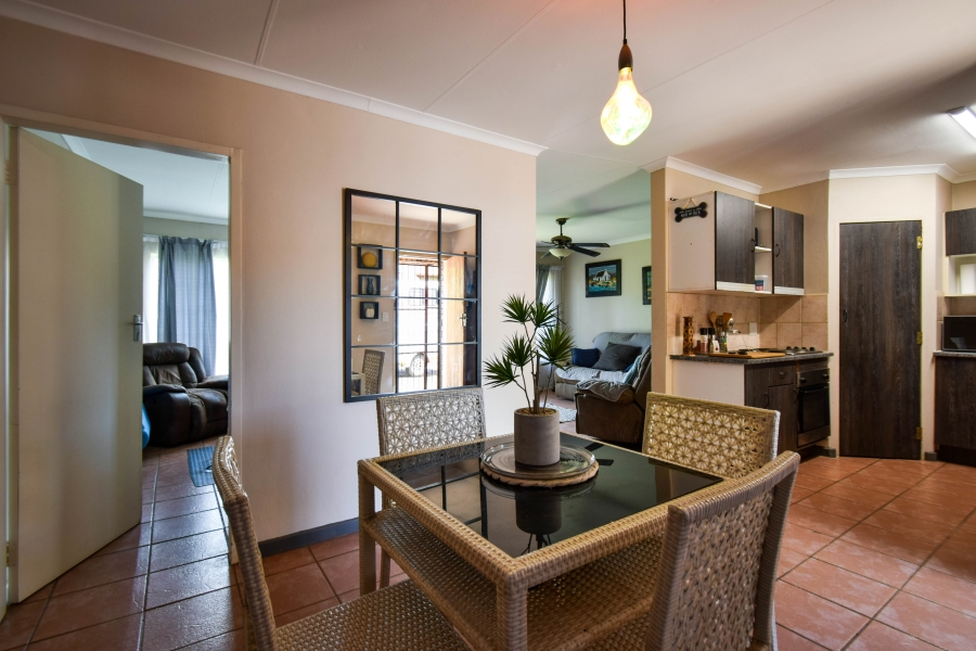 2 Bedroom Property for Sale in Meyerspark Gauteng
