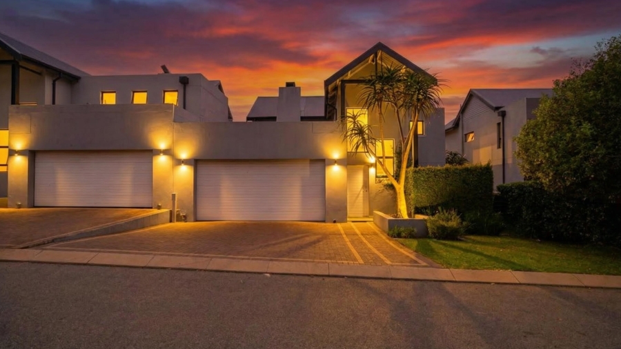 3 Bedroom Property for Sale in Broadacres Gauteng