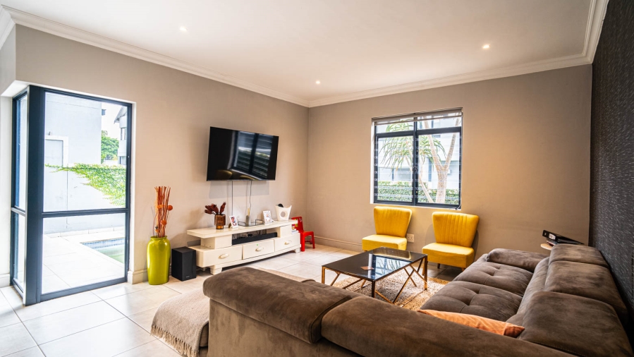 3 Bedroom Property for Sale in Broadacres Gauteng