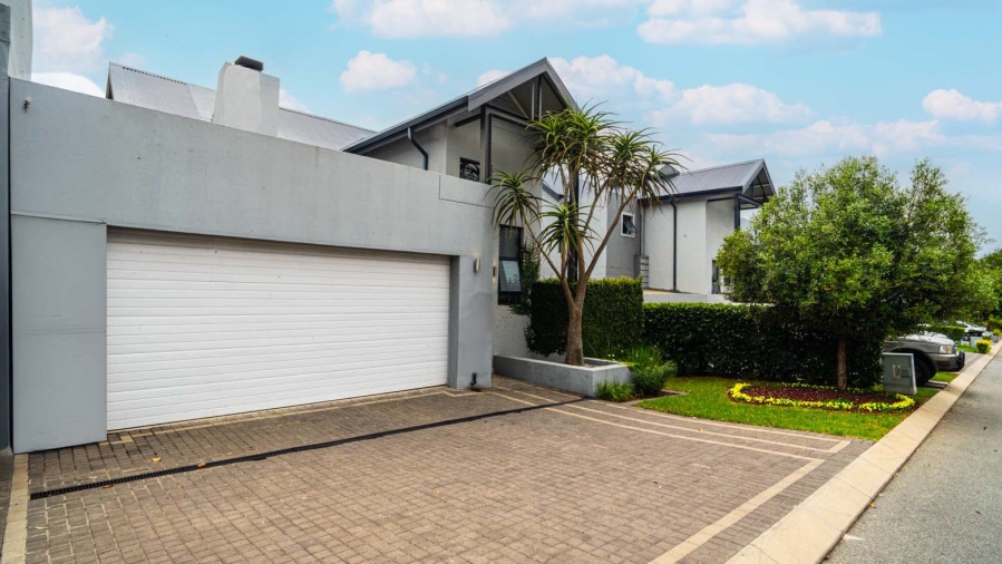 3 Bedroom Property for Sale in Broadacres Gauteng