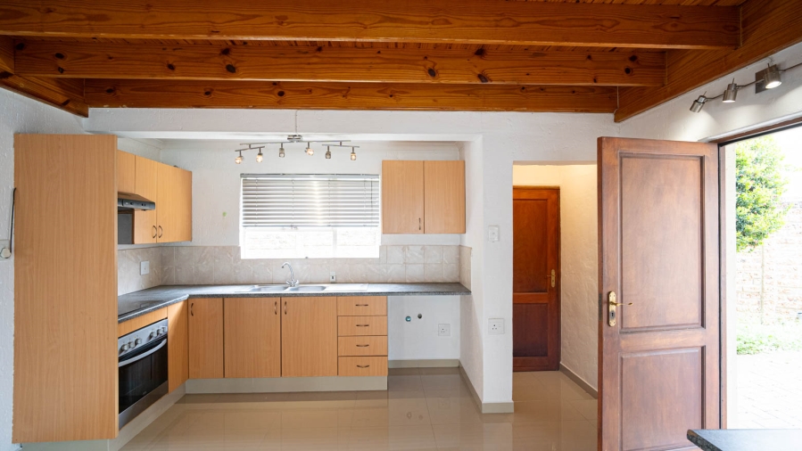 3 Bedroom Property for Sale in Buccleuch Gauteng