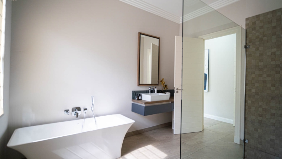 5 Bedroom Property for Sale in Steyn City Gauteng