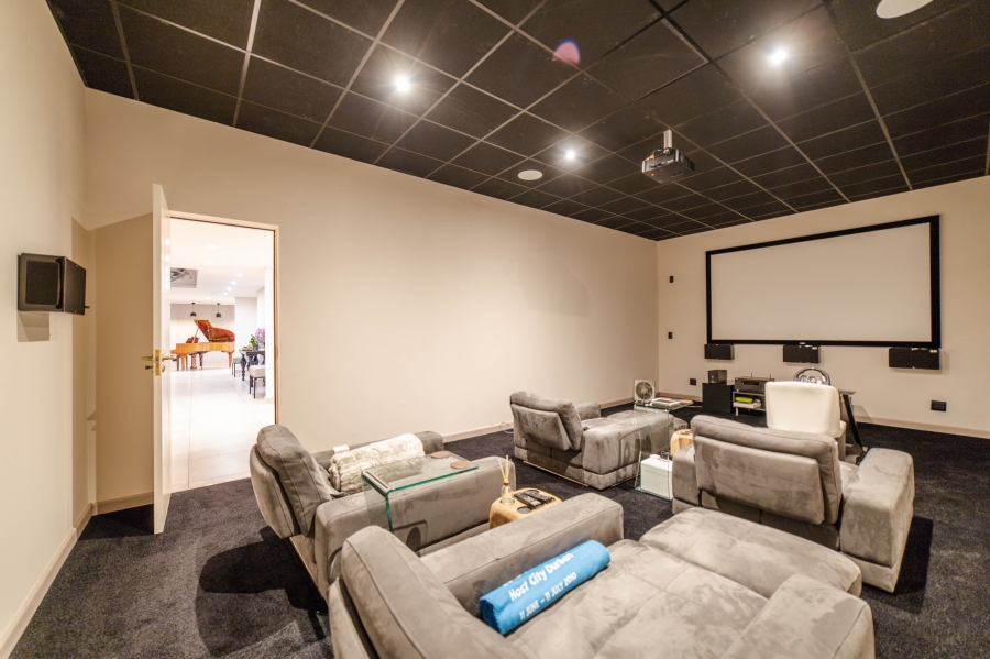 5 Bedroom Property for Sale in Steyn City Gauteng