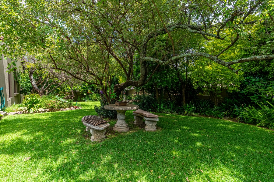 4 Bedroom Property for Sale in Douglasdale Gauteng