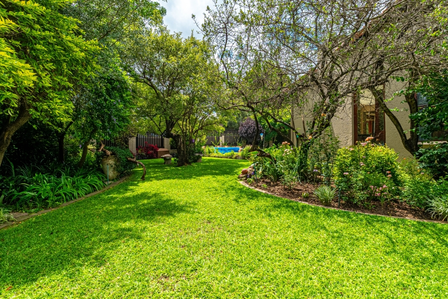 4 Bedroom Property for Sale in Douglasdale Gauteng