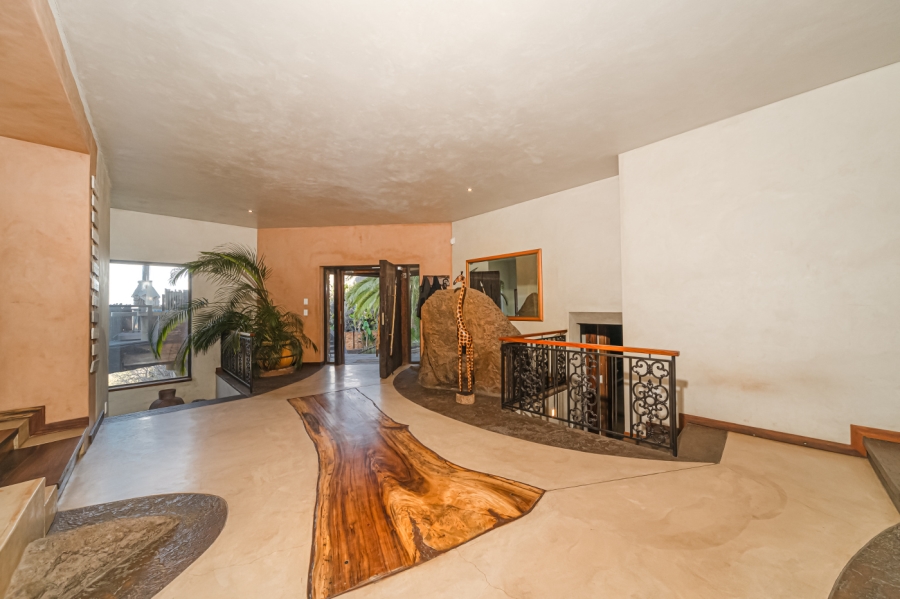 8 Bedroom Property for Sale in Glenvista Gauteng